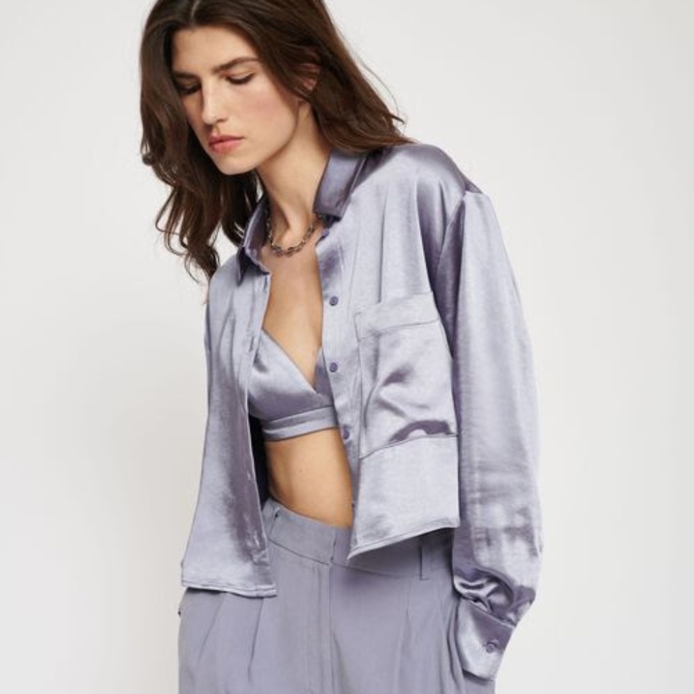 Dynamite Sianna Midi Satin Shirt Color in Silver Bullet Size in Medium (NWT)